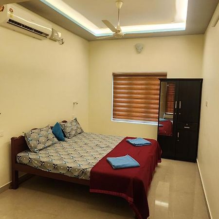 Alappuzha Punerjeni Homes מראה חיצוני תמונה